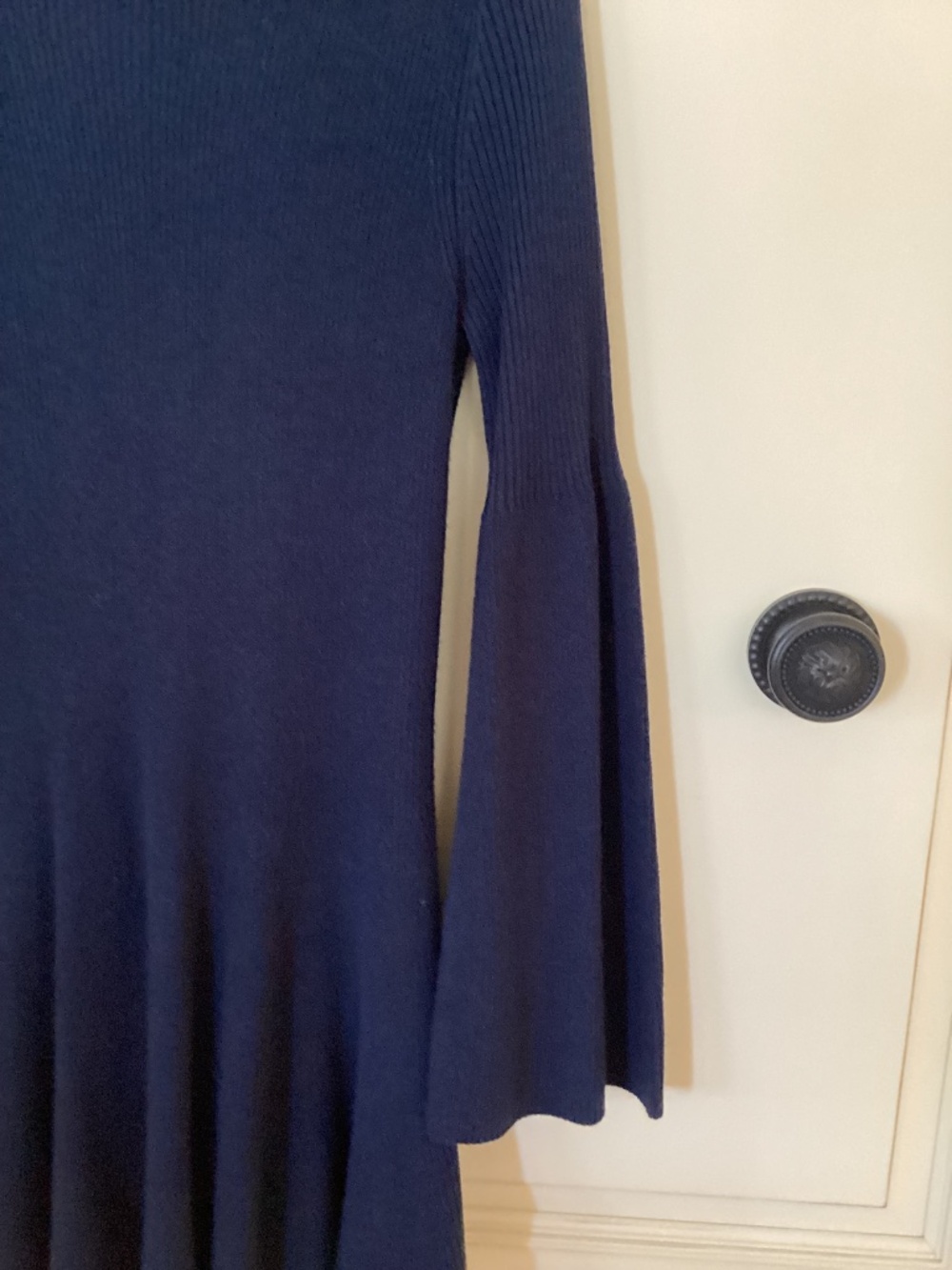 LORI FELT - BELL SLEEVE SWEATER / DRESS - NAVY BLUE RIBBED KNIT - SIZE M - Picture 2 of 9